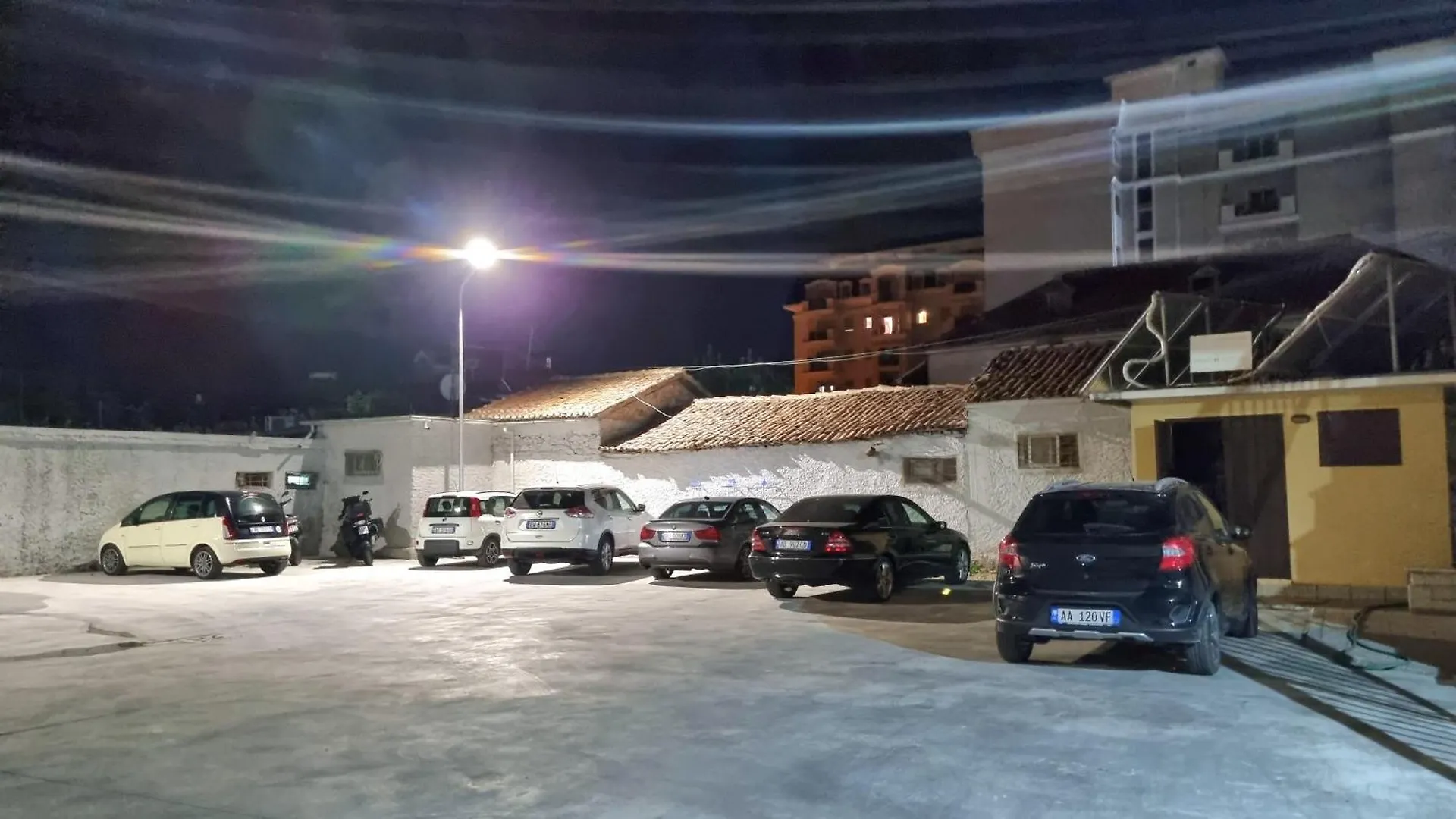 Alko Hotel Shkodër 4*,