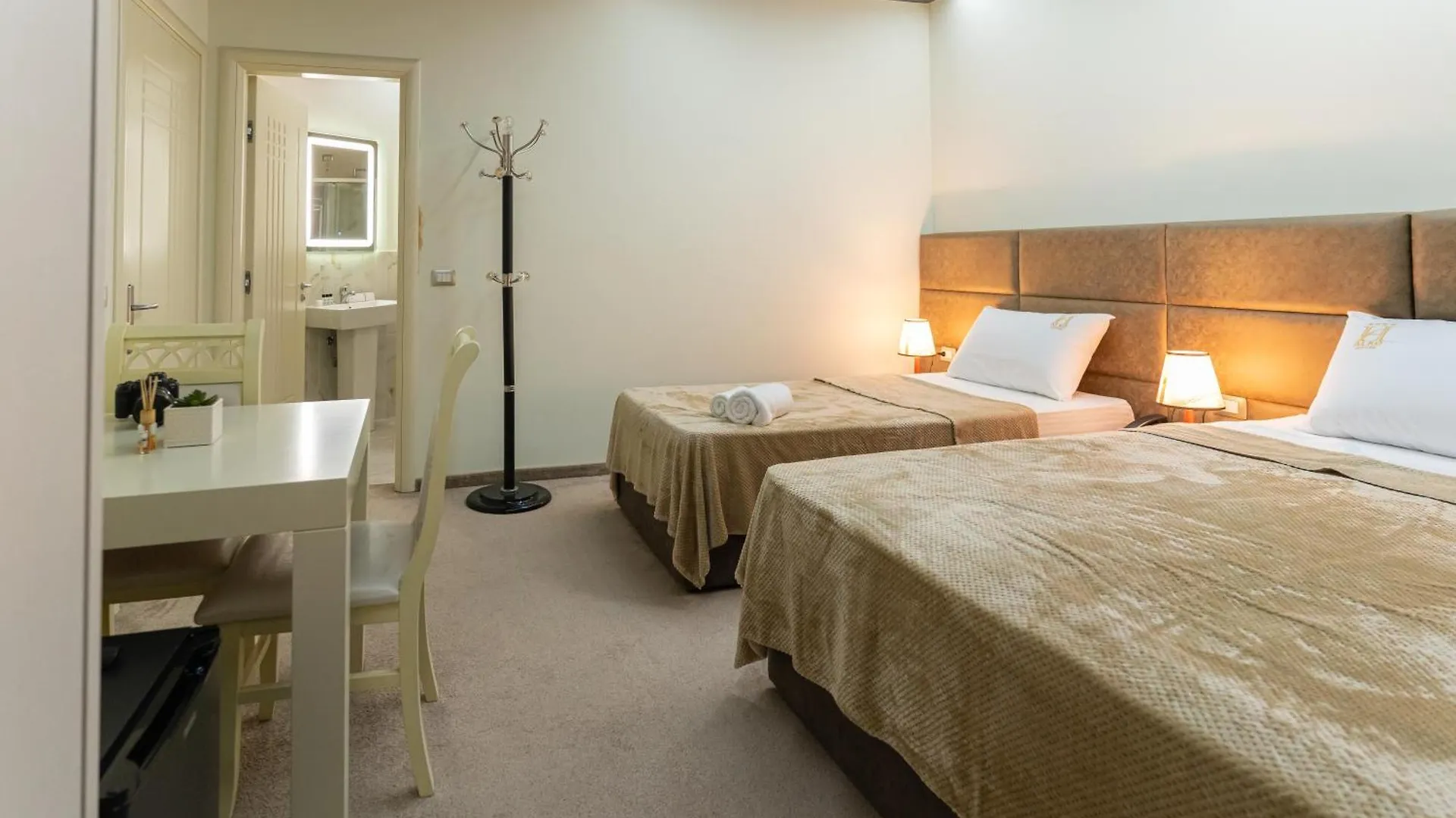 Alko Hotel Shkoder